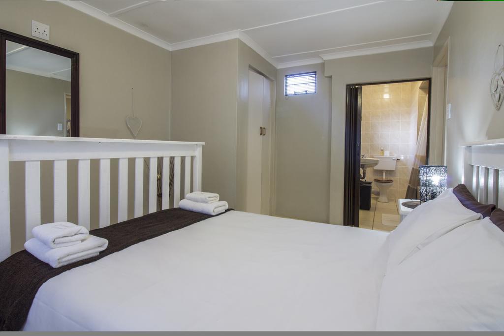 Appartamento Madiolyn Jeffreys Bay Esterno foto