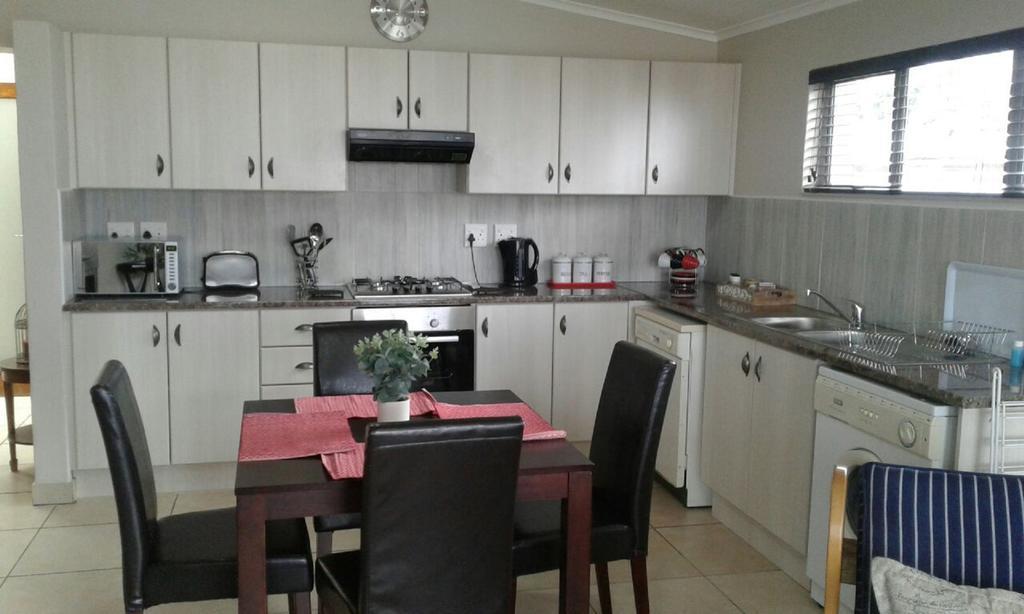 Appartamento Madiolyn Jeffreys Bay Esterno foto