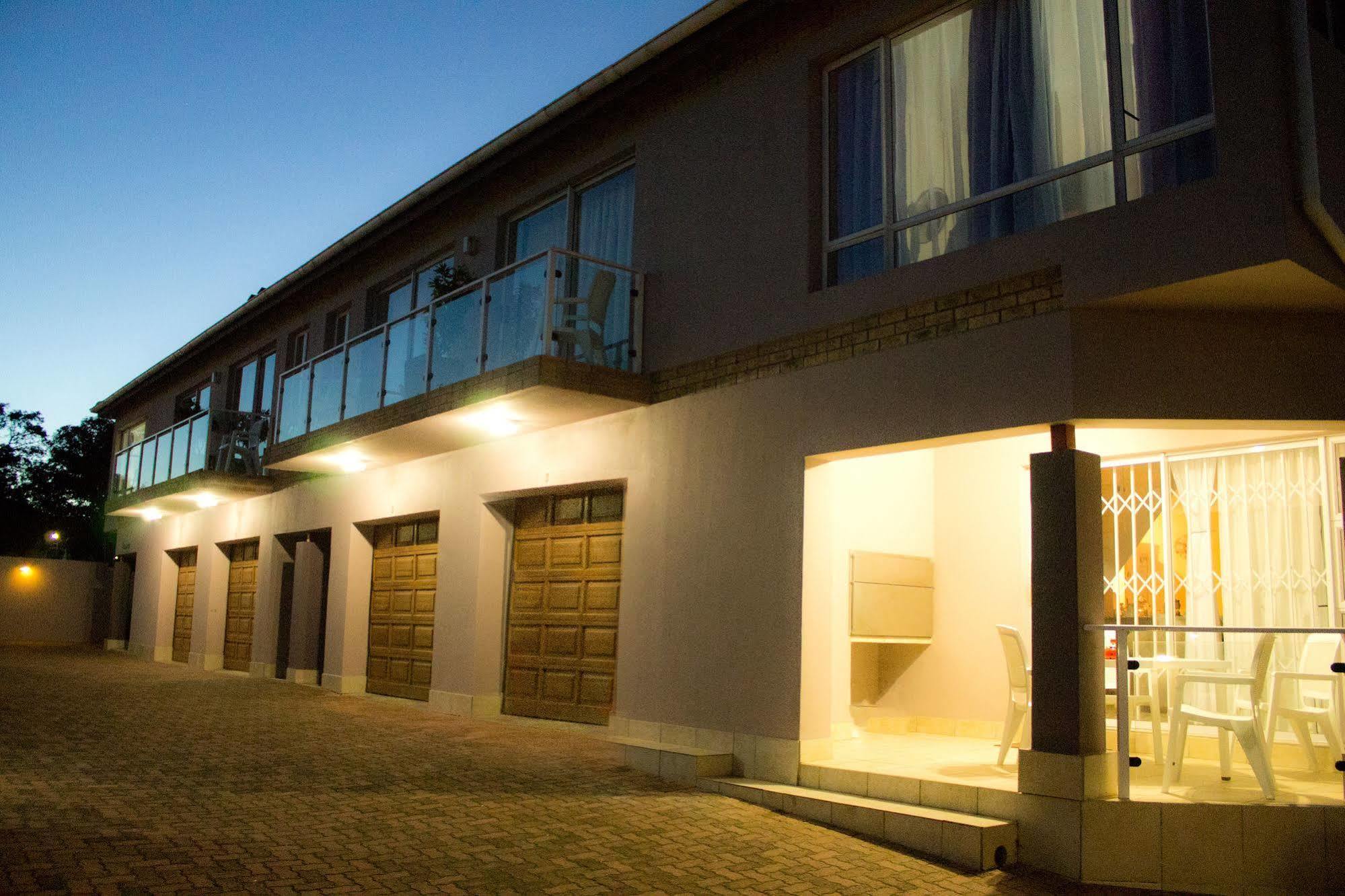 Appartamento Madiolyn Jeffreys Bay Esterno foto