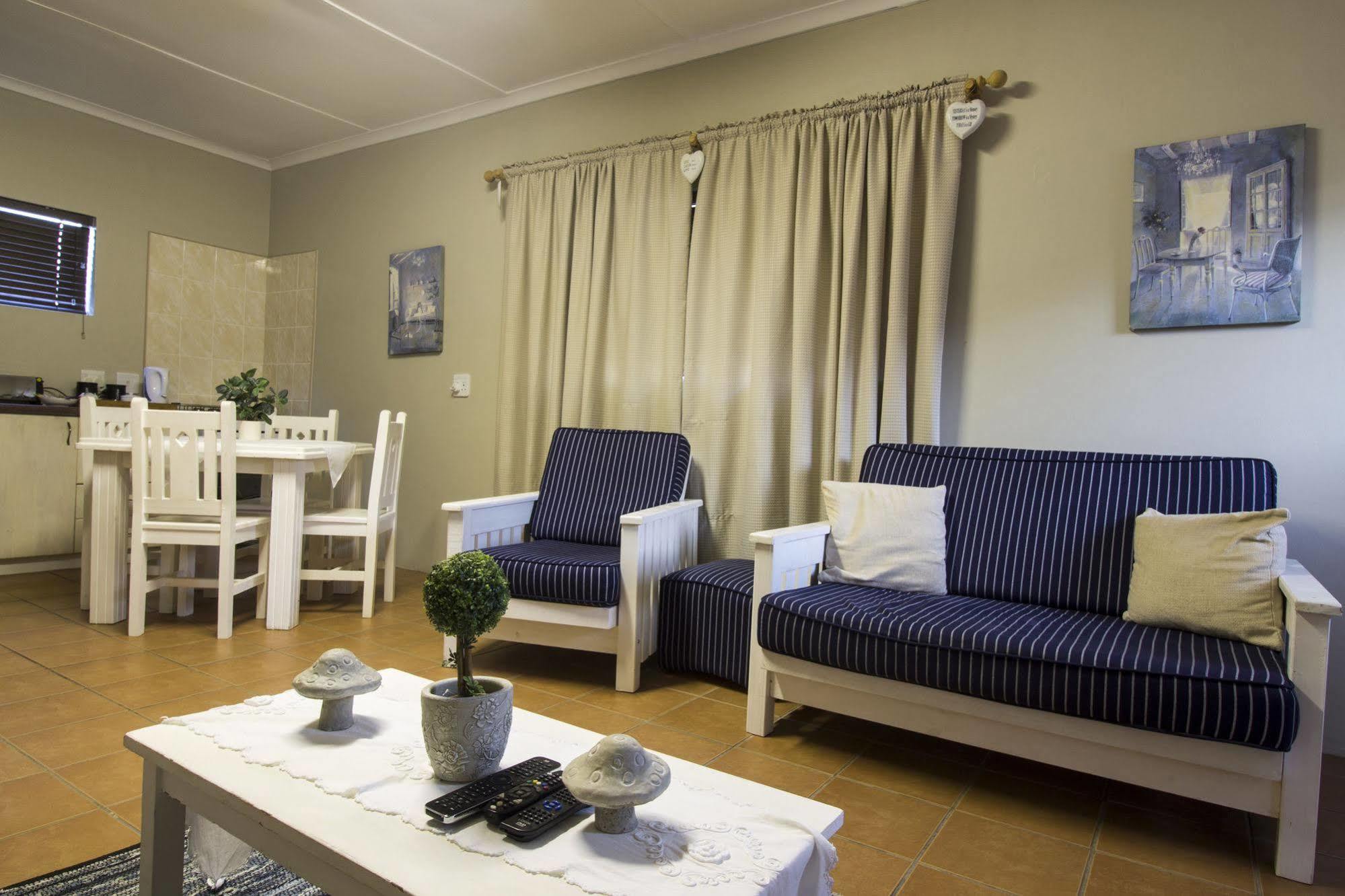 Appartamento Madiolyn Jeffreys Bay Esterno foto